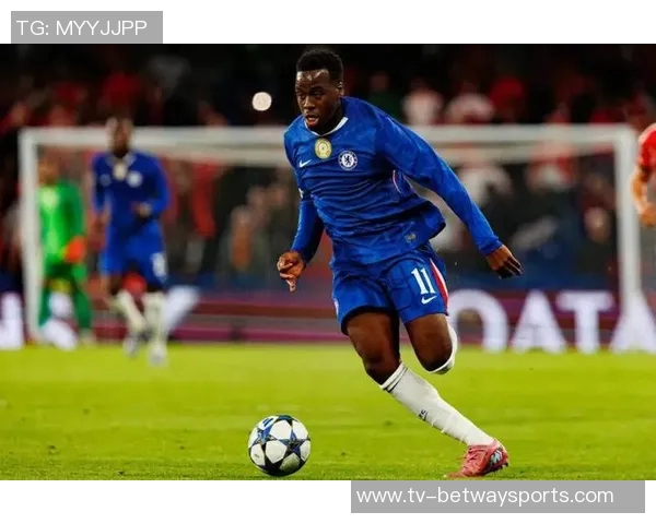 美因茨关注水晶宫左后卫索萨球员冬窗不愿离队 美因茨关注水晶宫左后卫索萨球员冬窗不愿离队