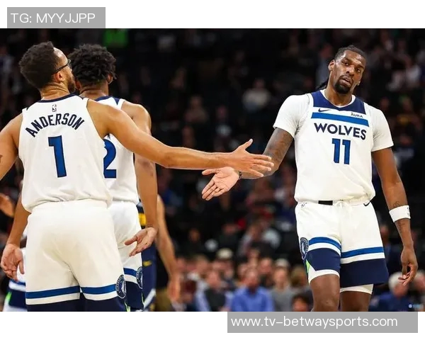 里德强调自信心对年轻人成长的重要性助力球队做出正确决策